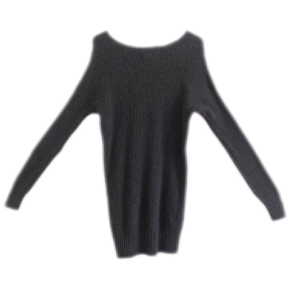 Hollister • Gray Knit Long Sleeve Sweater Dress - Picture 2 of 4